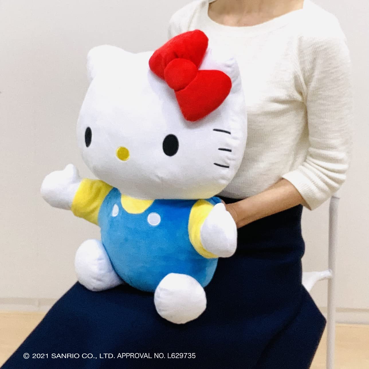 MORISHITA Papepi Puppet Hug Pillow Sanrio Hello Kitty