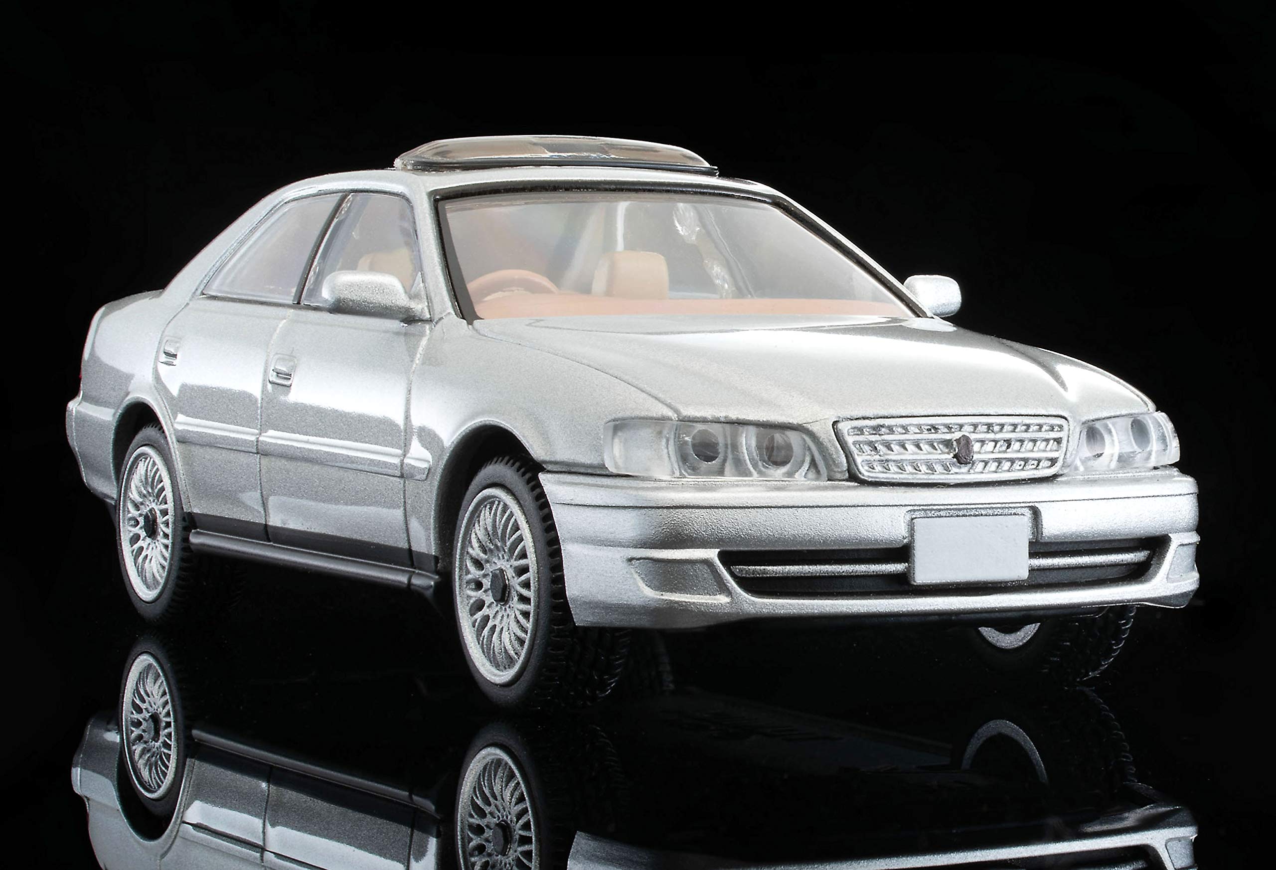 Tomytec Tomica Limited Vintage Neo Toyota Chaser Avante G Silver 1/64 Scale Model