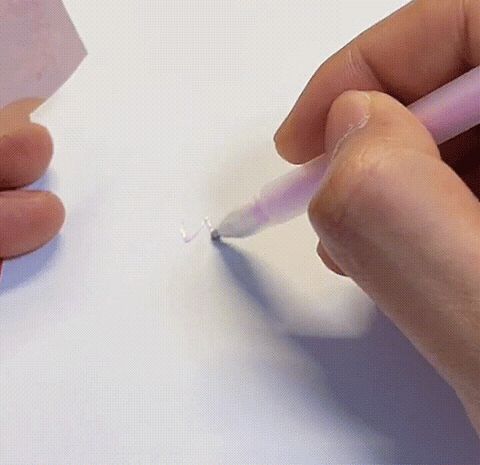 Quick Dry Glue Pen, No Applicator Brush Craft Glue Pen,  Precision Glue Pen, Colorful Adhesive Pen, Portable Glue Supplies Perfect  Tool for Capturing Small Edges Corners Scrapbooking Card Making : Arts