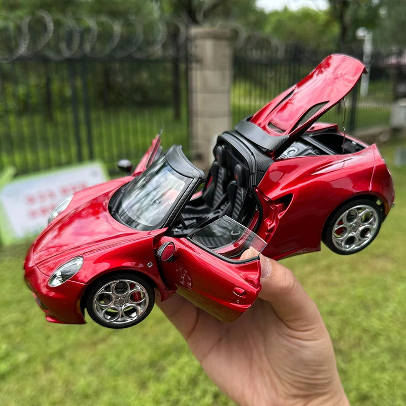 AUTOART AA 1:18 Alfa Romeo 4c Sports car scale model Alloy Collection