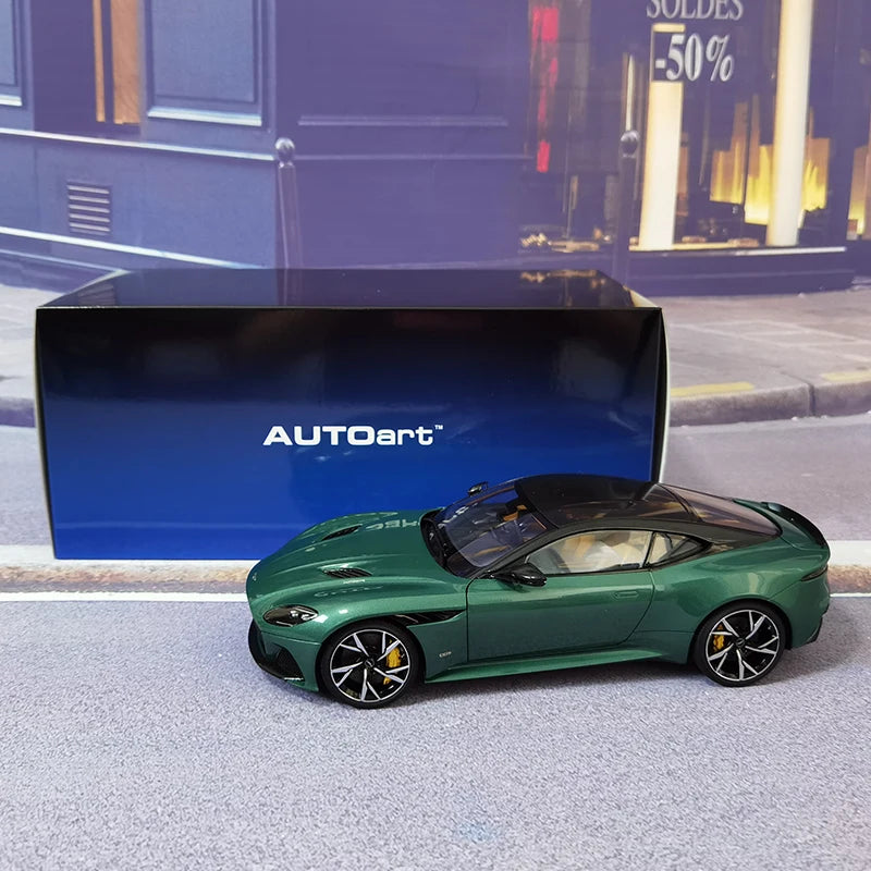 Autoart 1:18 Aston Martin DBS SUPERLEGGERA car scale model