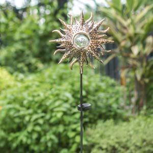 Waterproof Metal Decorative Garden Solar Path Light