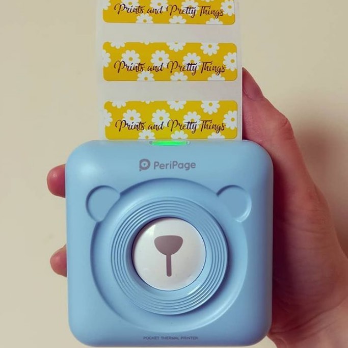 An PeriPage Pocket Printer that can print whatever as you like