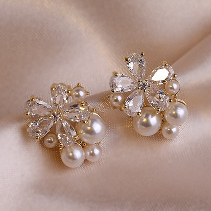 Exquisite Flower Zircon Stud Earrings For Women