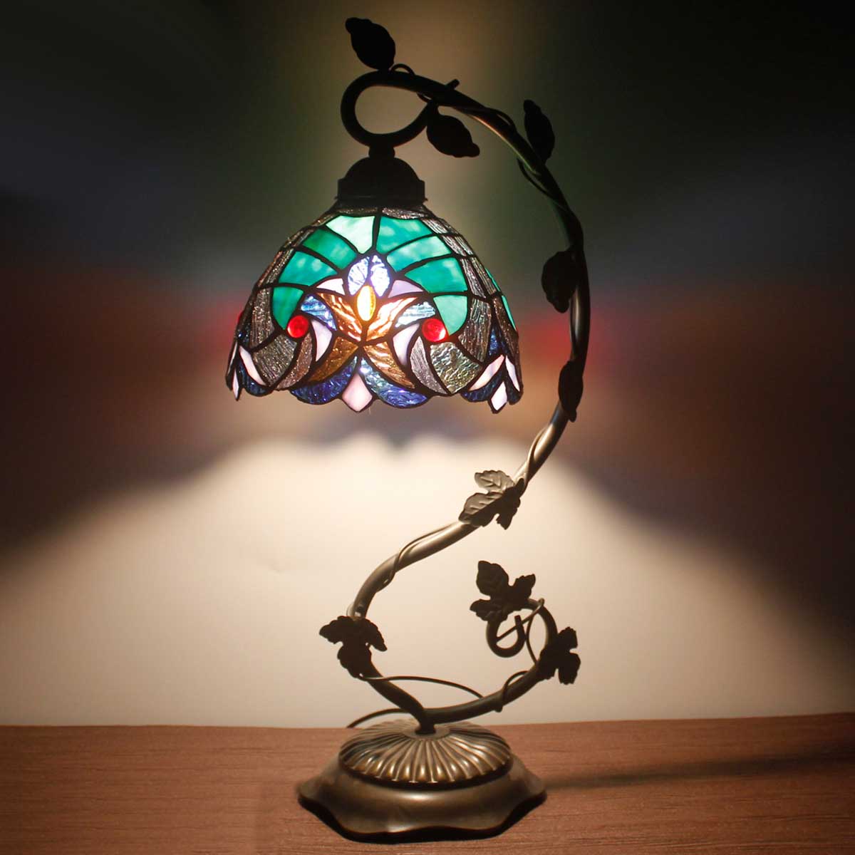 Werfactory® Tiffany Table Lamp 8 Inch Werfactory® Tiffany Table Lamp 8 Inch