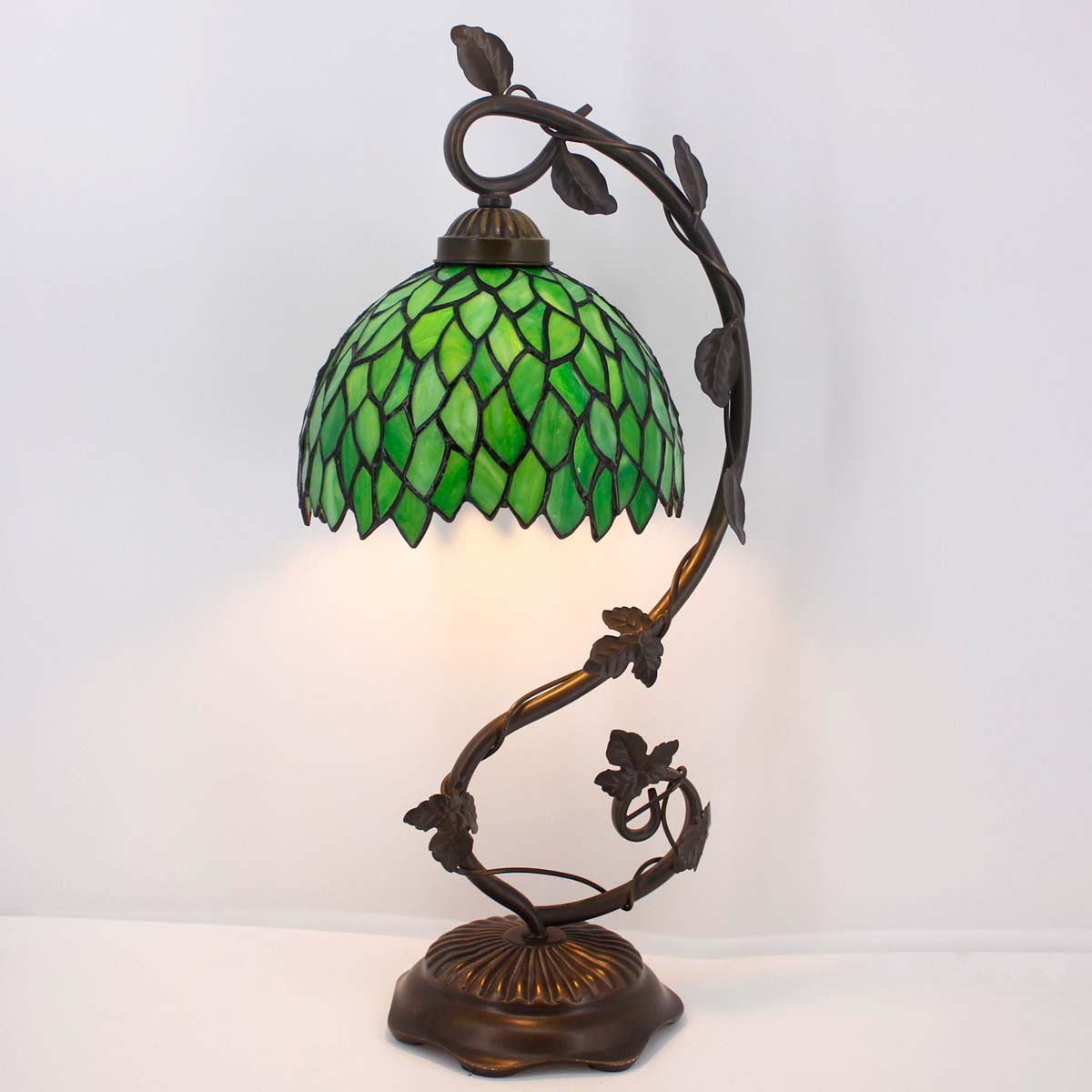 Werfactory® Tiffany Table Lamp 8 Inch Werfactory® Tiffany Table Lamp 8 Inch