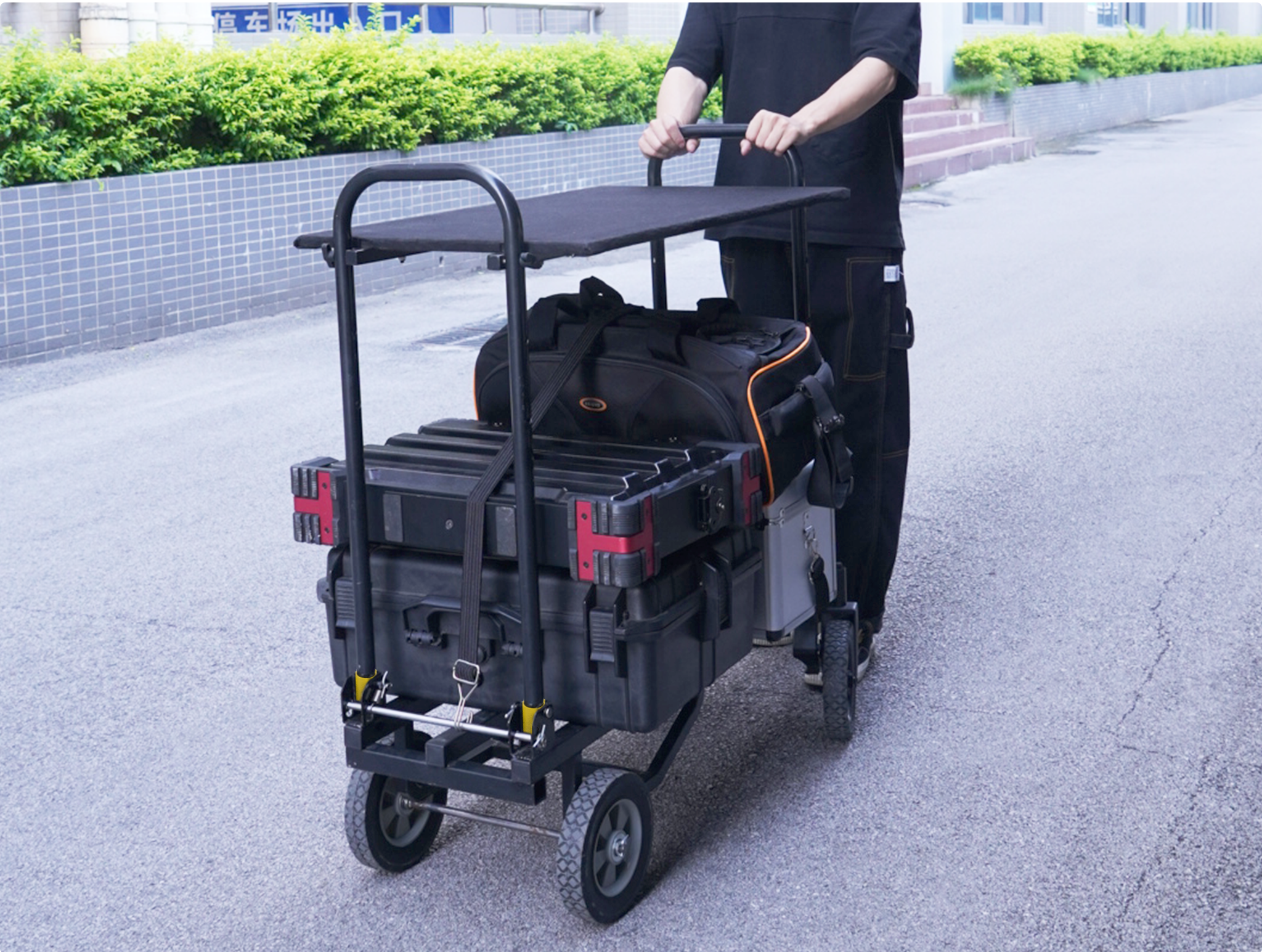 C60 C90 C100 Director Car Dragged and pushed with pallet, both equipment turnove