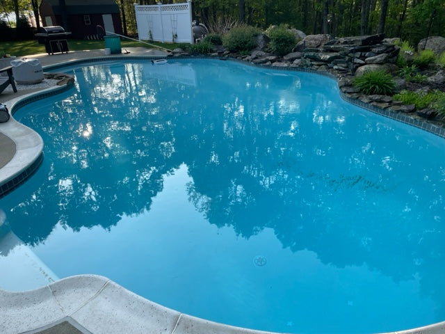 John's pool without PaneraLux pool strips