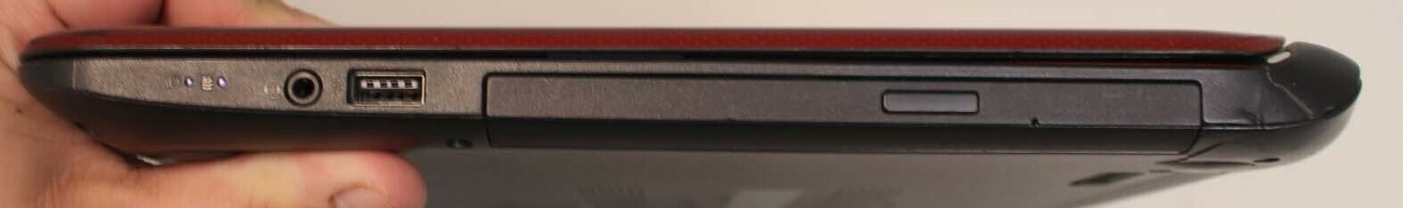 HP Flyer Red 15-F272WM Laptop 15.6