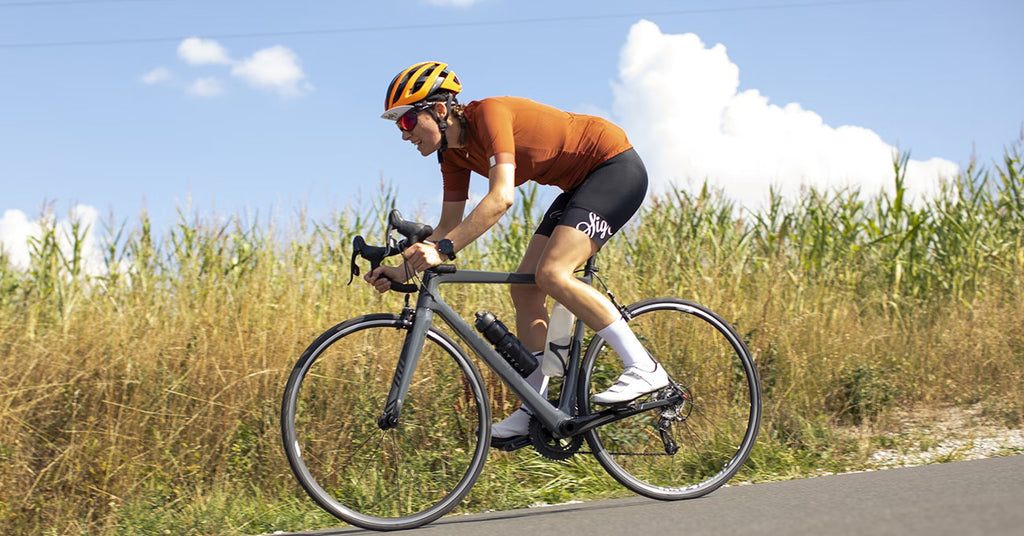 How do I choose a women's road bike?