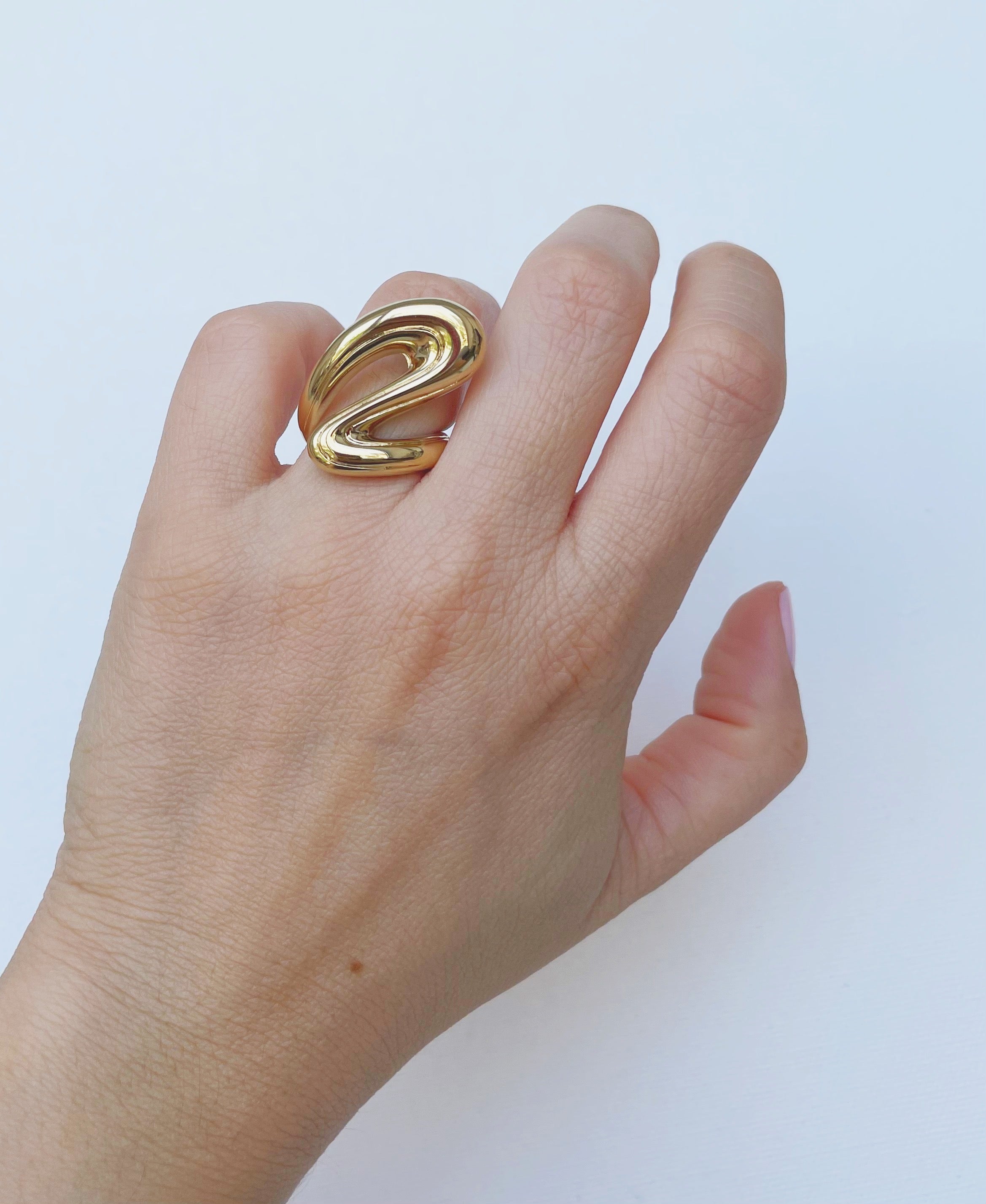 GLDN Wavy Ring