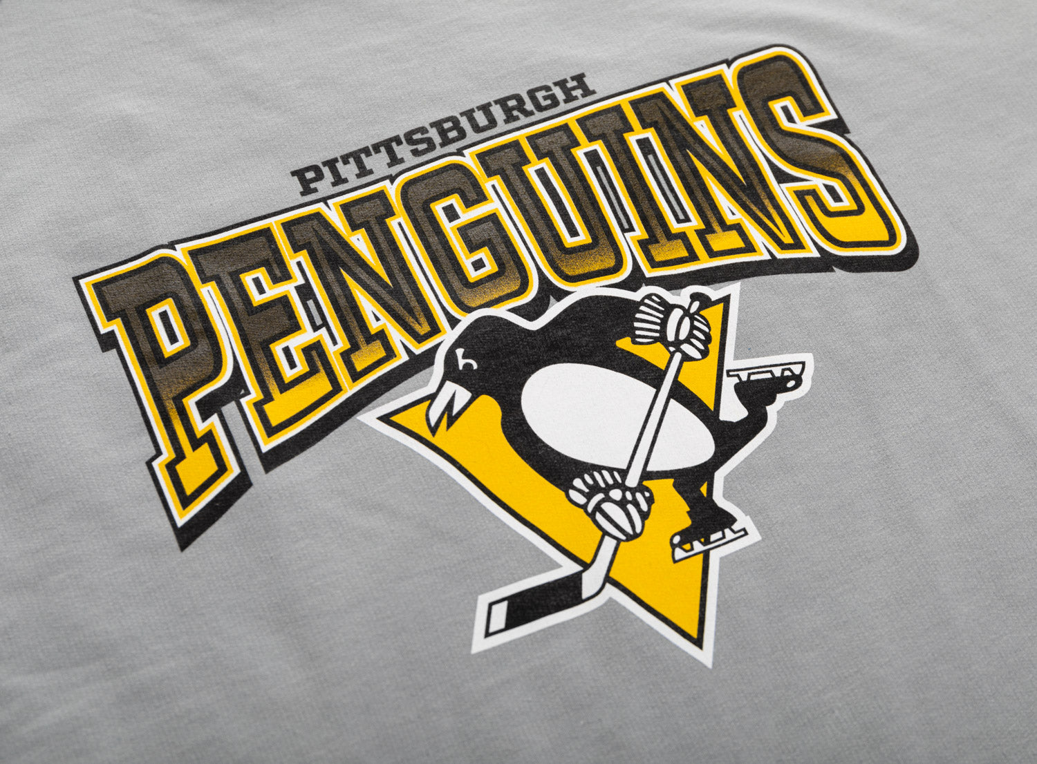 Pittsburgh Penguins Reverse French Terry Gradient Print T-Shirt