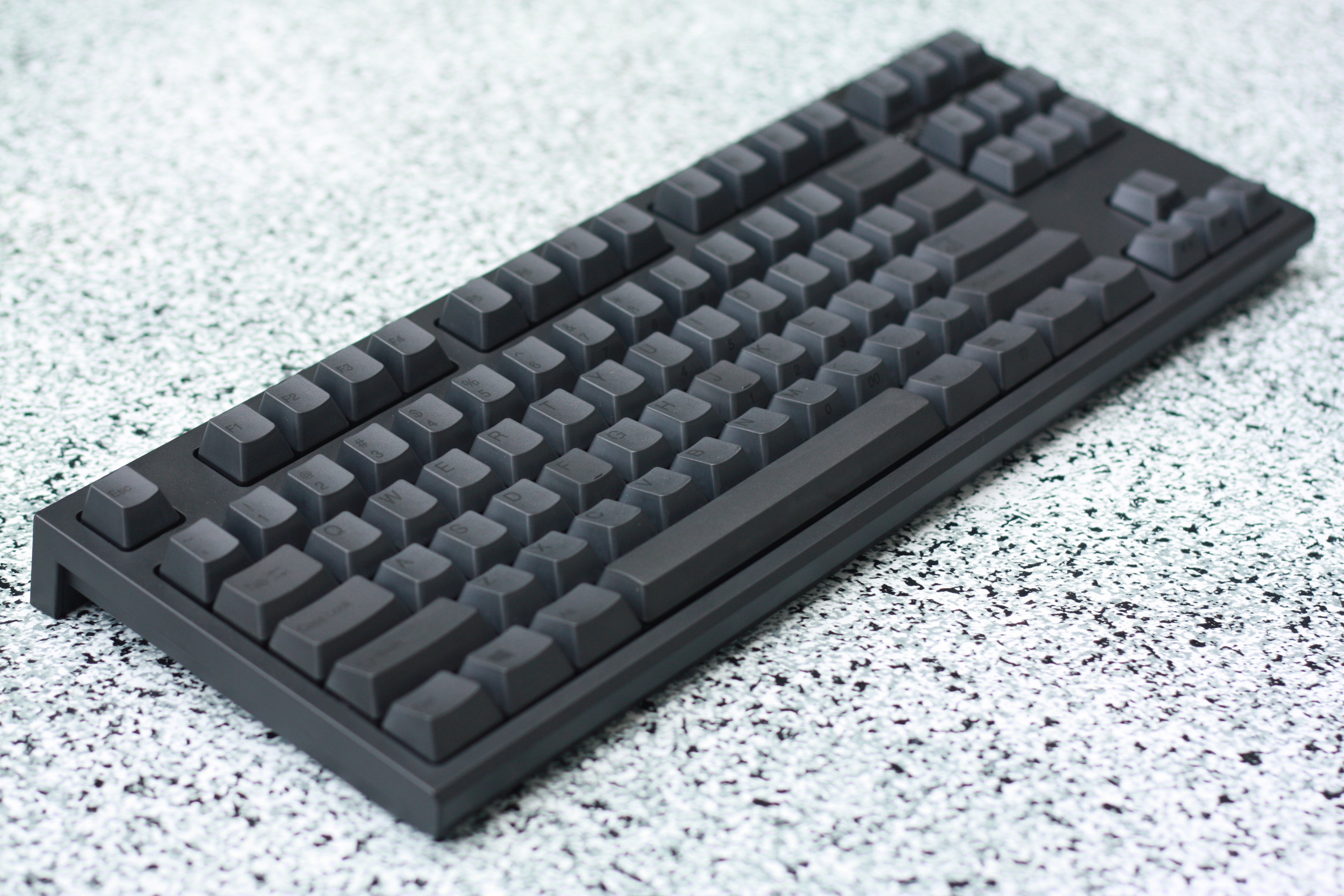 R2 TKL PFU Limited Edition