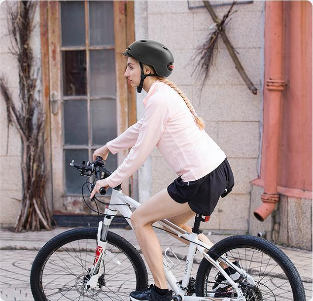 PSC-21. Smart Bluetooth bike electric bicycle riding sports helmet.