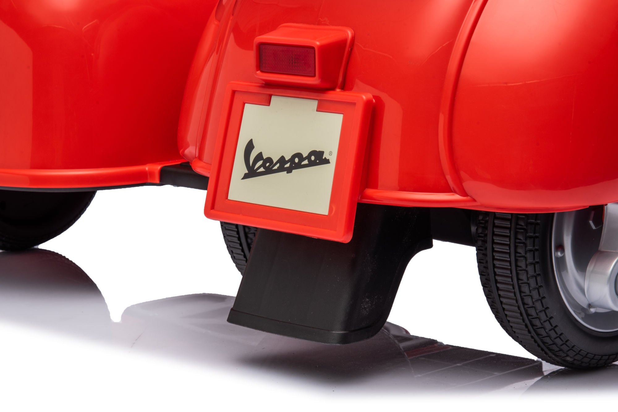 6V LICENSED Vespa Scooter Motorcycle with Side Car for kids