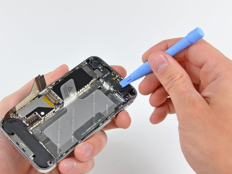 iPhone teardown