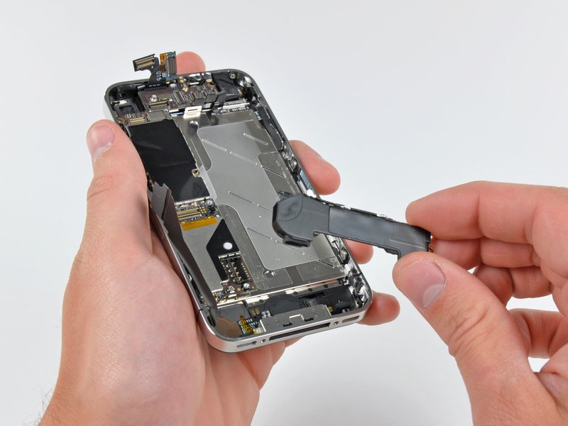 iPhone teardown