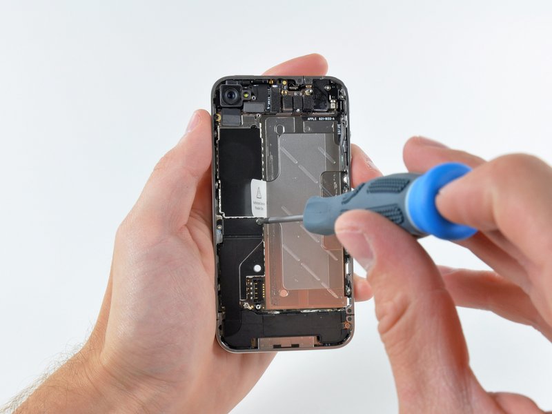 iPhone teardown