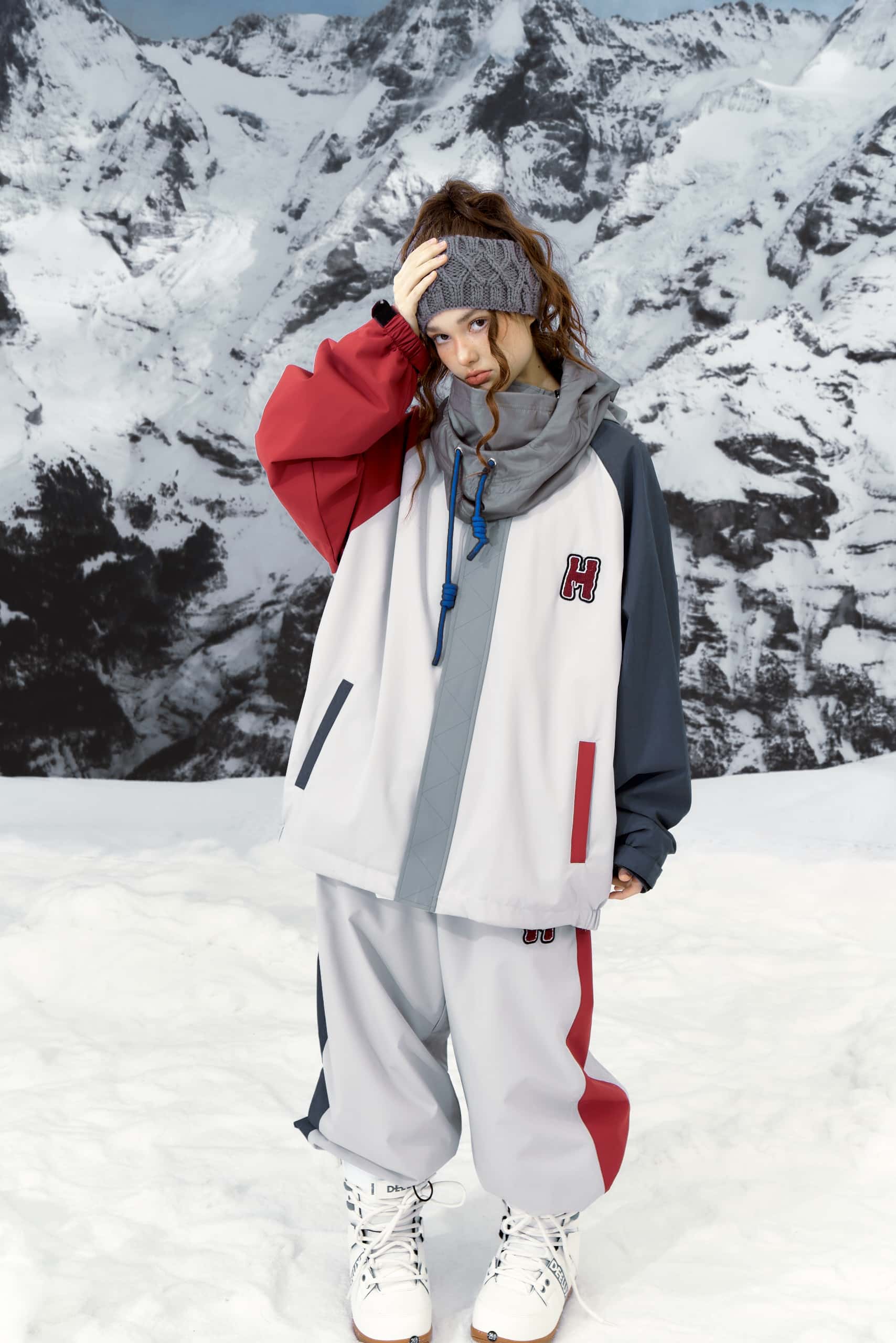 Hellystudio Revolve Snow Jacket