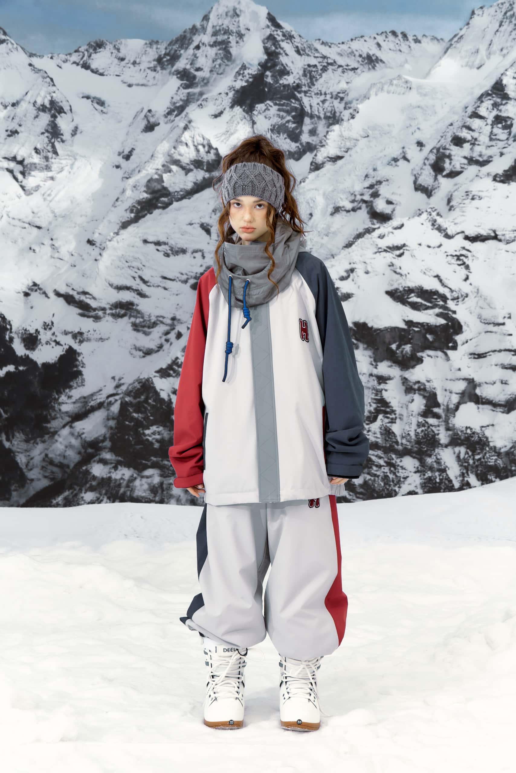 Hellystudio Revolve Snow Jacket