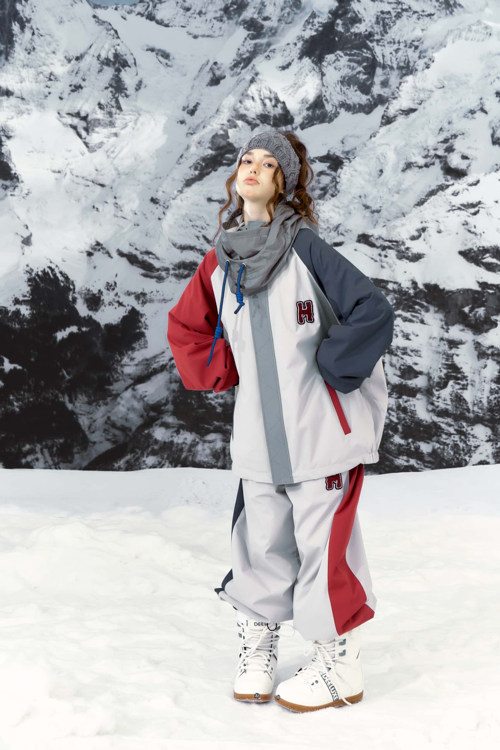 Hellystudio Revolve Snow Jacket