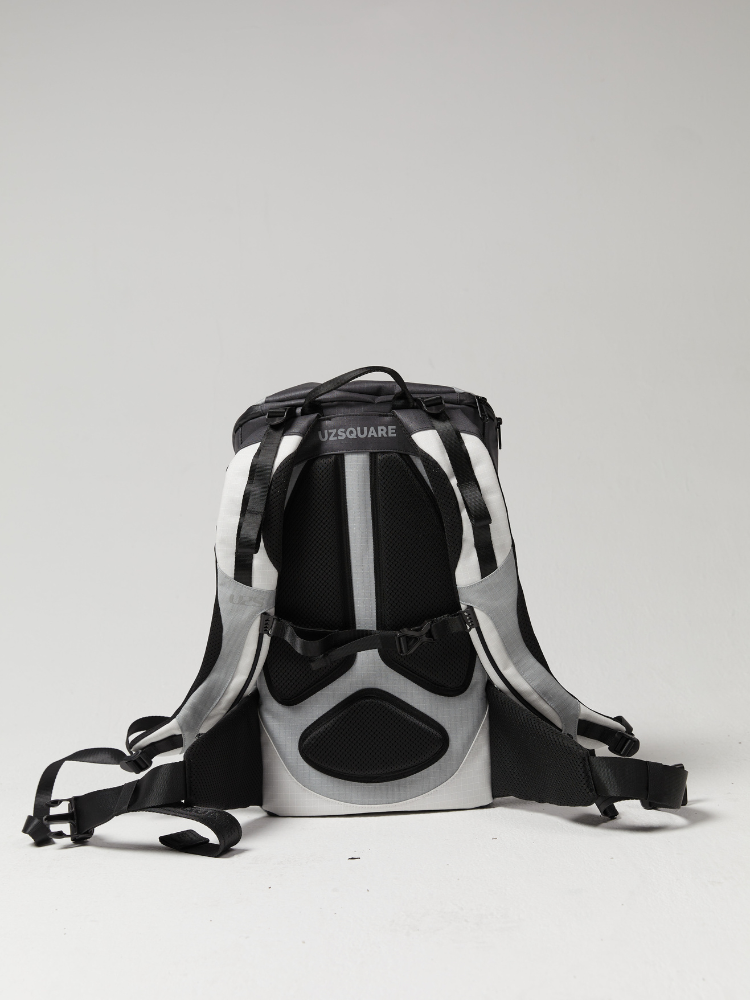 UZSQUARE Atom Mountain Backpack