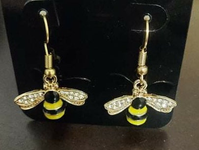 Bee-utiful?Queen Honeybee Earrings