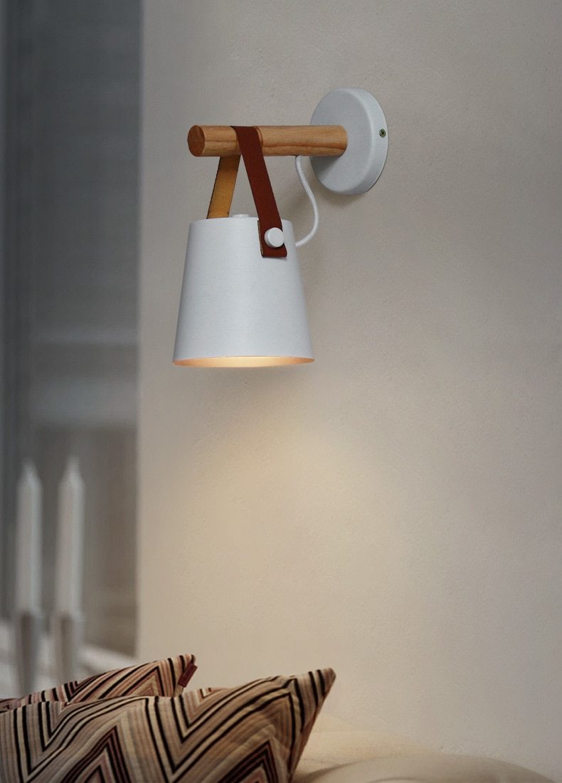 Conny - Nordic Wood Wall Light