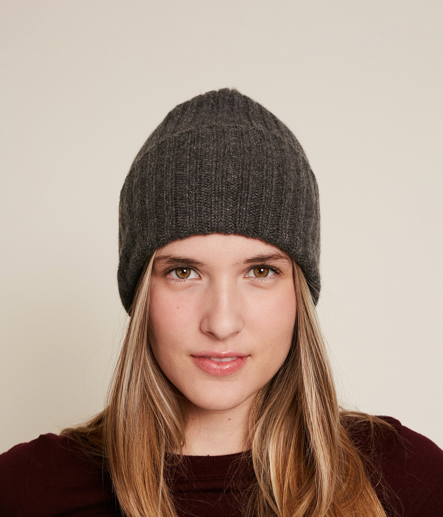 Erik Cashmere Beanie in Flannel