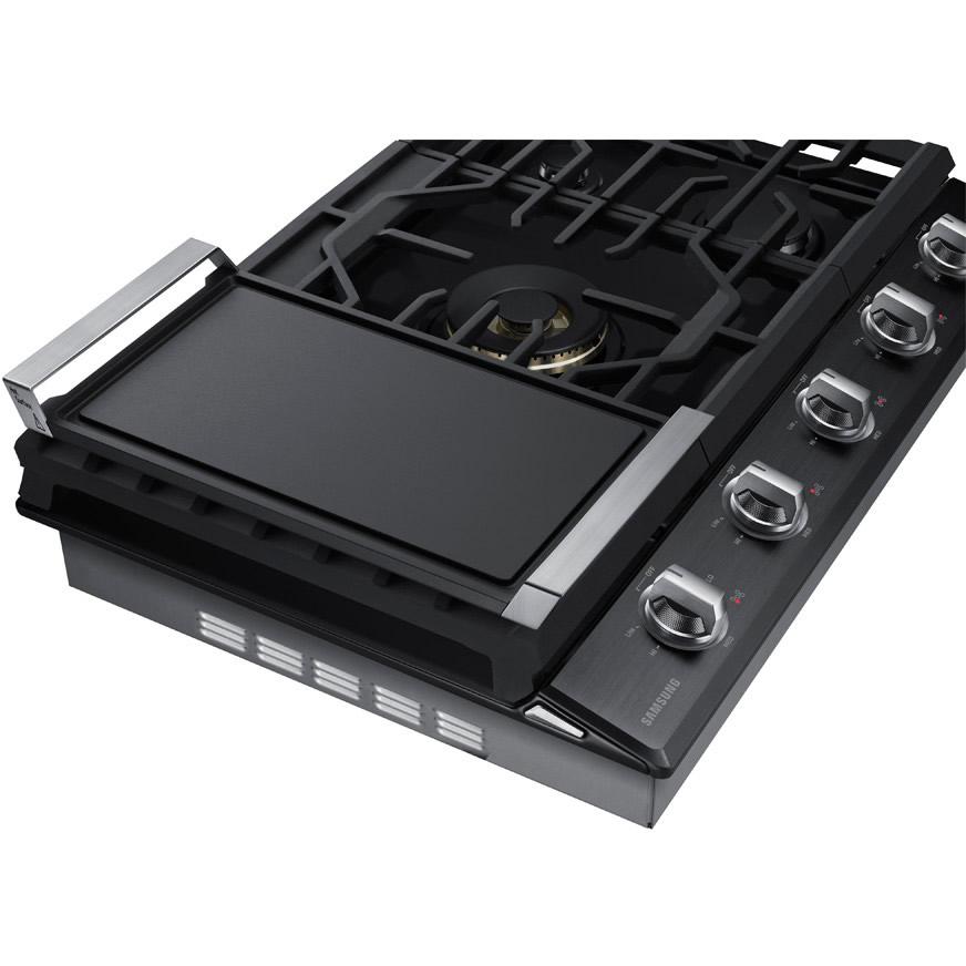 Samsung 30-inch Built-In Gas Cooktop with Wi-Fi Connectivity NA30N7755TG/AA