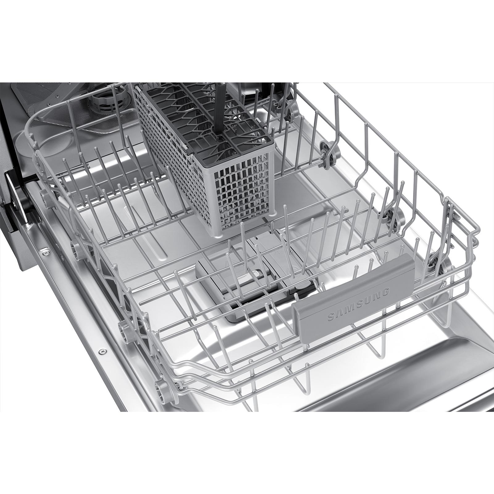 Samsung 18-inch Built-in Dishwasher with  AutoRelease? Door DW50T6060US/AA