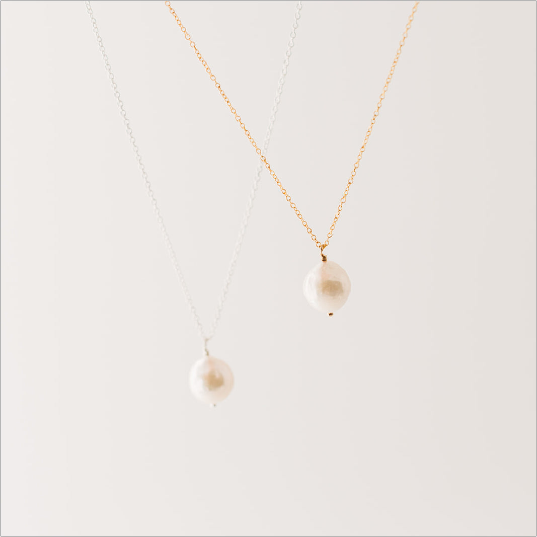 Baroque Pearl Pendant Necklace