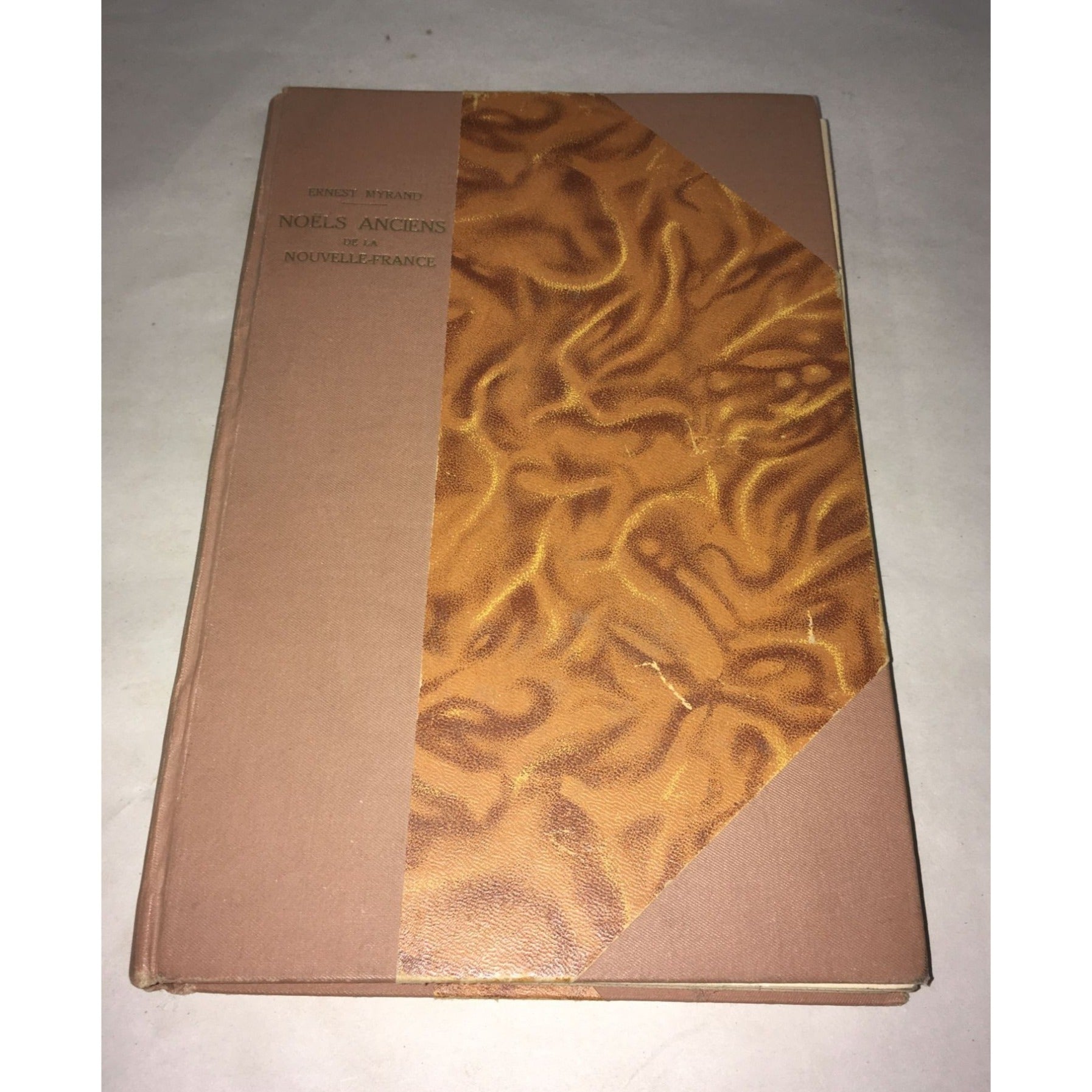 Noels Anciens de la Nouvelle-France 1926 Qutrieme Edition Hardcover Book