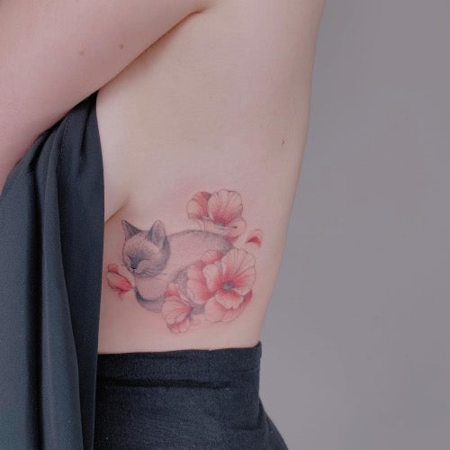 Top 30 Poppy Flower Tattoo: Colorful, Black & White Design Ideas (2021  Updated) | Poppy flower tattoo, Poppy tattoo shoulder, Poppies tattoo