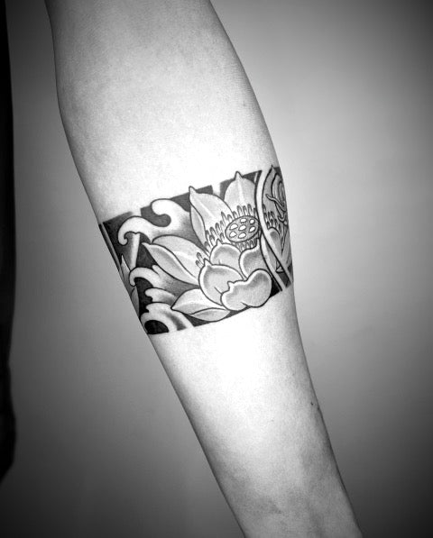 Armband Tattoo: Meanings Designs and Ideas – neartattoos