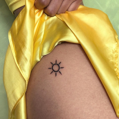 Minimalist Sun Semi-Permanent Tattoo - Set of 2 – Tatteco