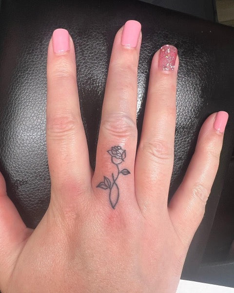 Rose Finger Tattoo