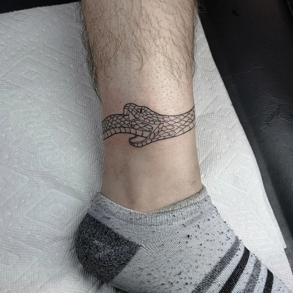 10 Best Snake Tattoo Around Ankle IdeasCollected By Daily Hind News  Daily  Hind News