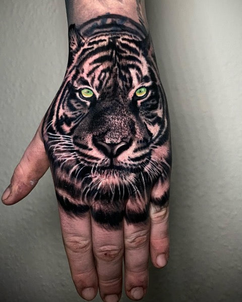 Hand Tiger Tattoo Artist nachhattartattoosss M8872270190 Address Tarn  Taran  Near Jandila byepass hand handtiger tiger  Instagram