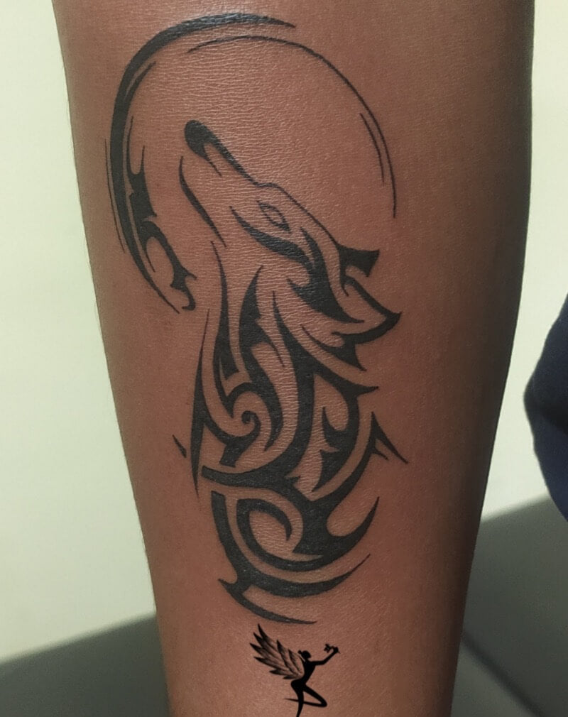 TRIBAL WOLF Tattoo