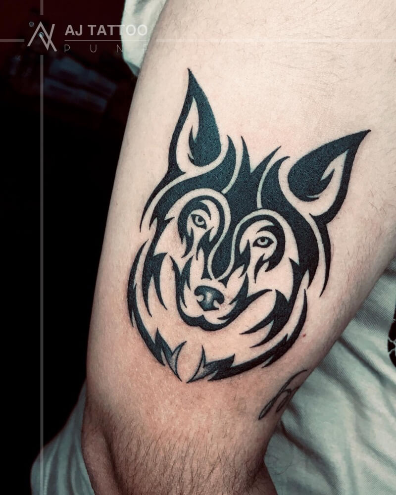 TRIBAL WOLF Tattoo