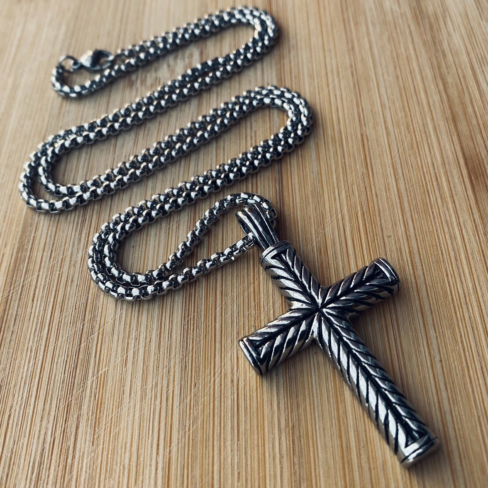 Cool Boys Mens Stainless Steel Cross Pendant Necklace For Men Women Chain
