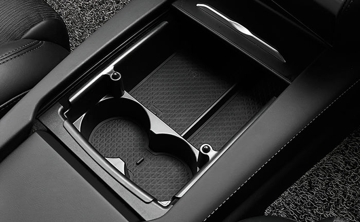 With Cup Holders