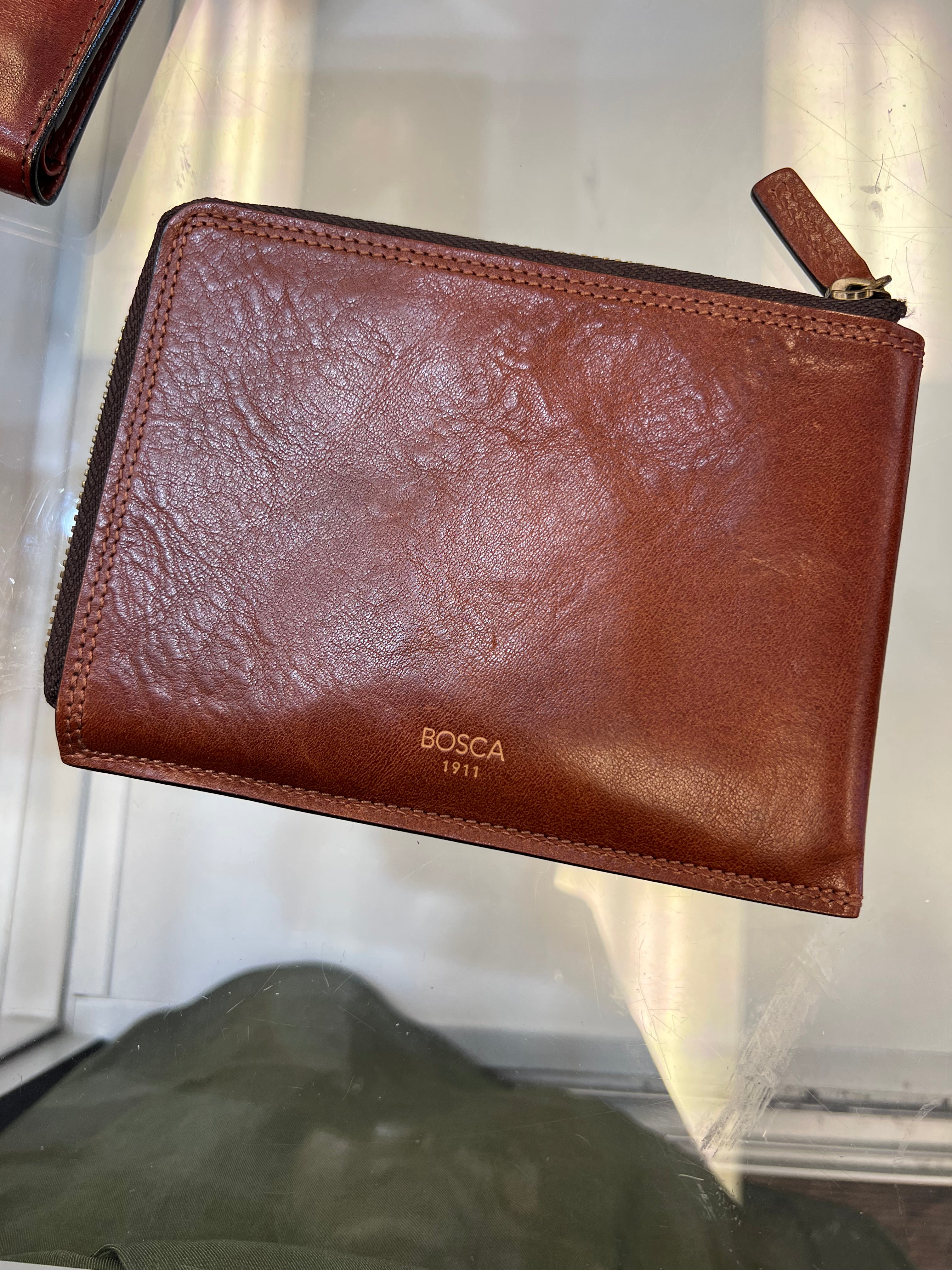 Bosca Dolce Zippered Leather Wallet