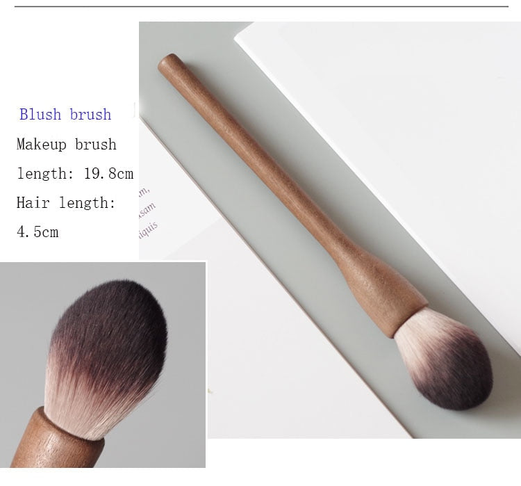 Wood Handle Makeup Brush