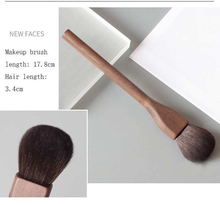 Wood Handle Makeup Brush