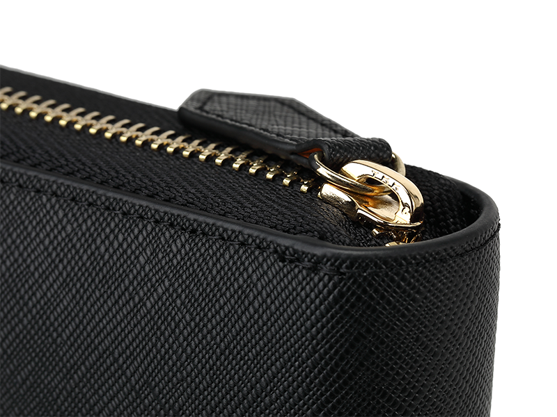 Casheey Saffiano Leather Wallet