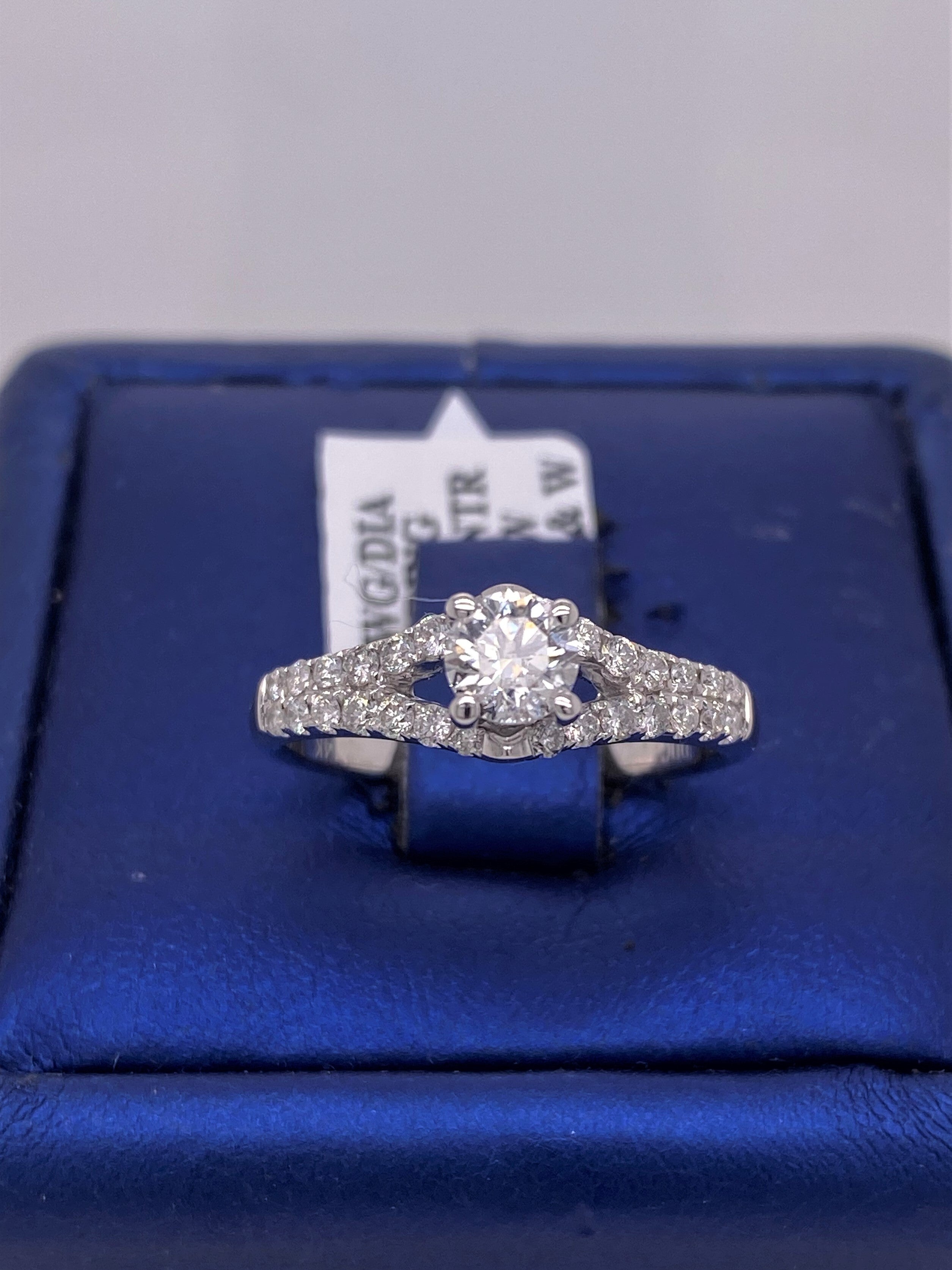 14k White Gold 1.00 CT Diamond Ladies Engagement Ring