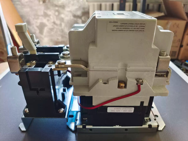 Cutler-Hammer Circuit Breaker A200M3CW, 5277C13G06, J C020114
