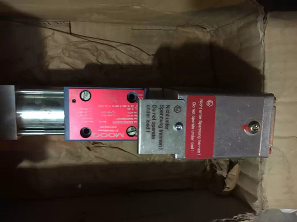 Moog proportional valve D633D2505B Type R04KD1M0NSY2